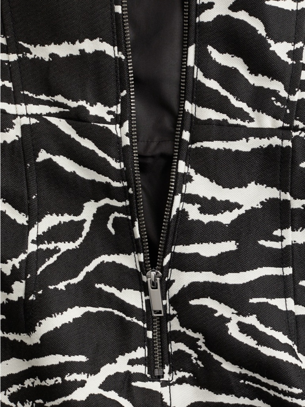 H&M Edition Zebra Print Jacquard Mini Dress Structured Size XS Black White - Picture 10 of 11